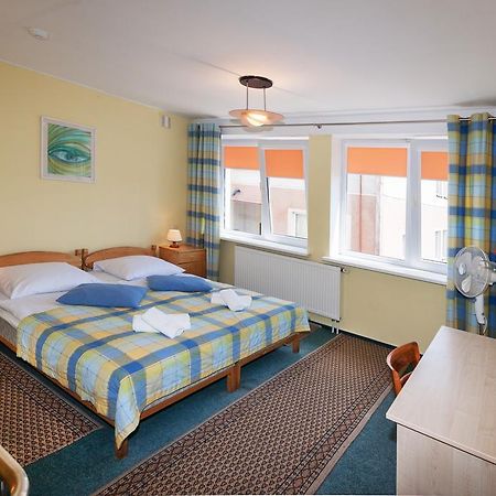 Info Hotel Apartments Паланга Номер фото