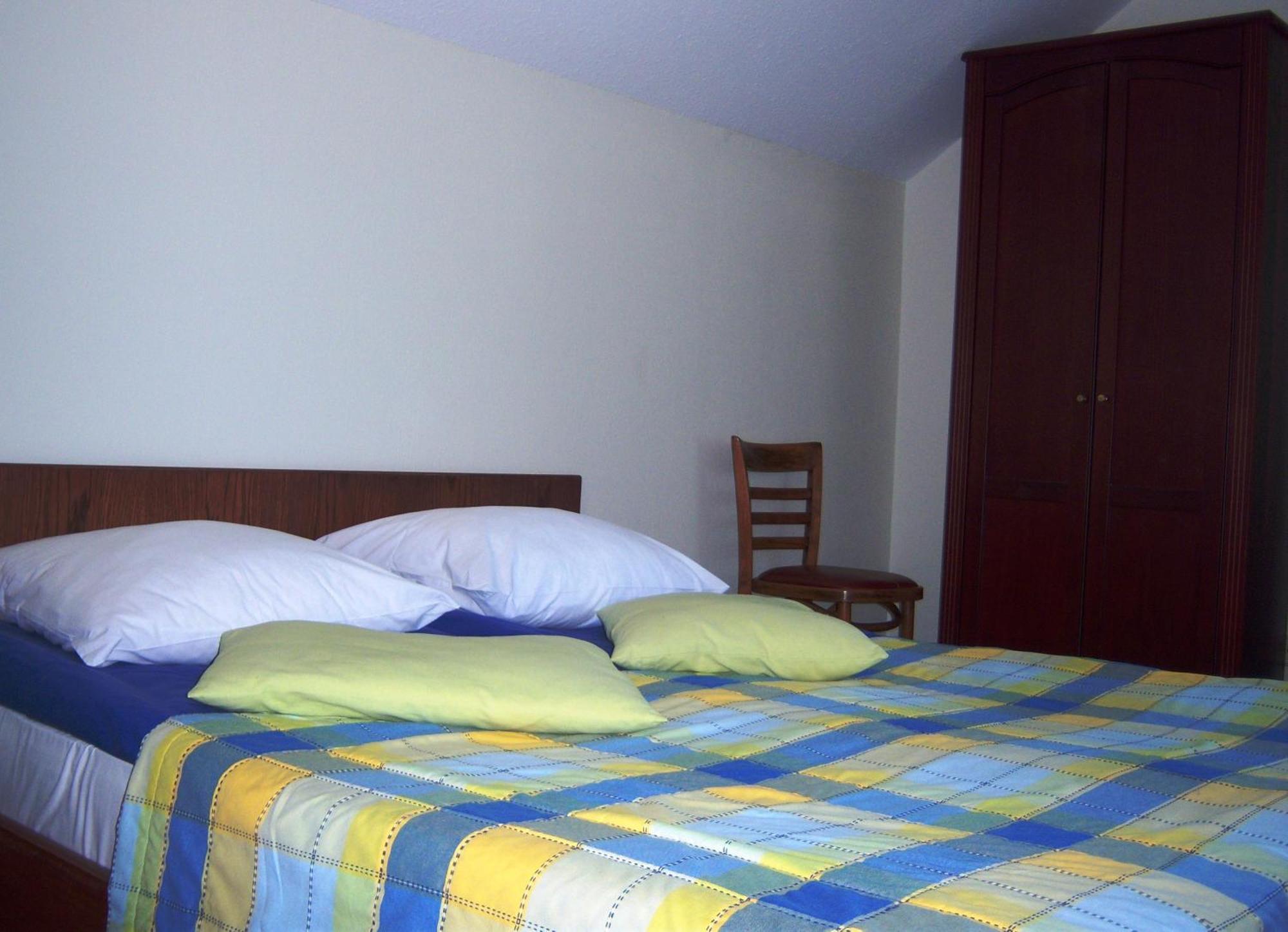 Info Hotel Apartments Паланга Номер фото