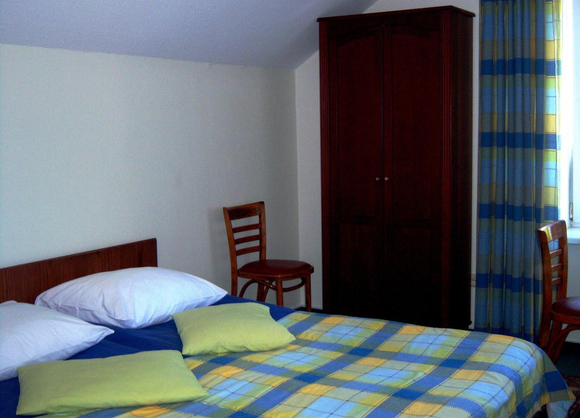 Info Hotel Apartments Паланга Номер фото