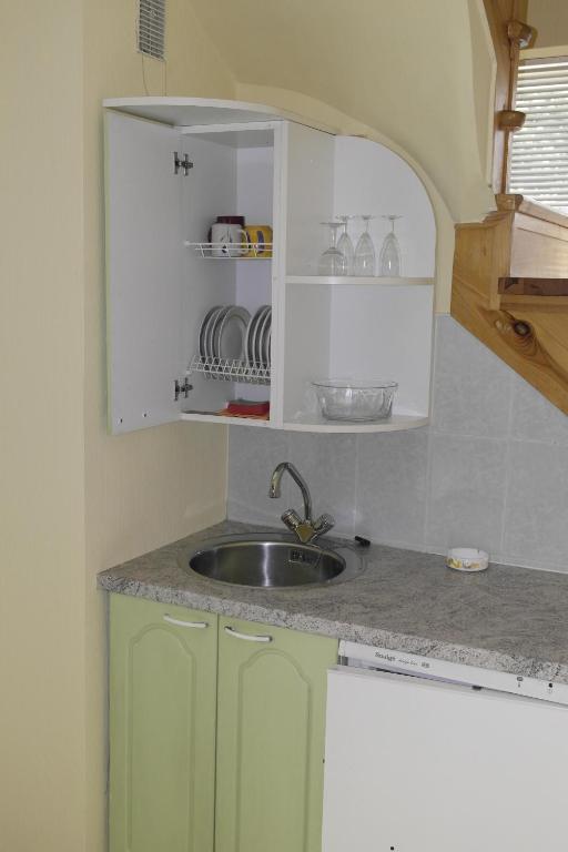 Info Hotel Apartments Паланга Номер фото